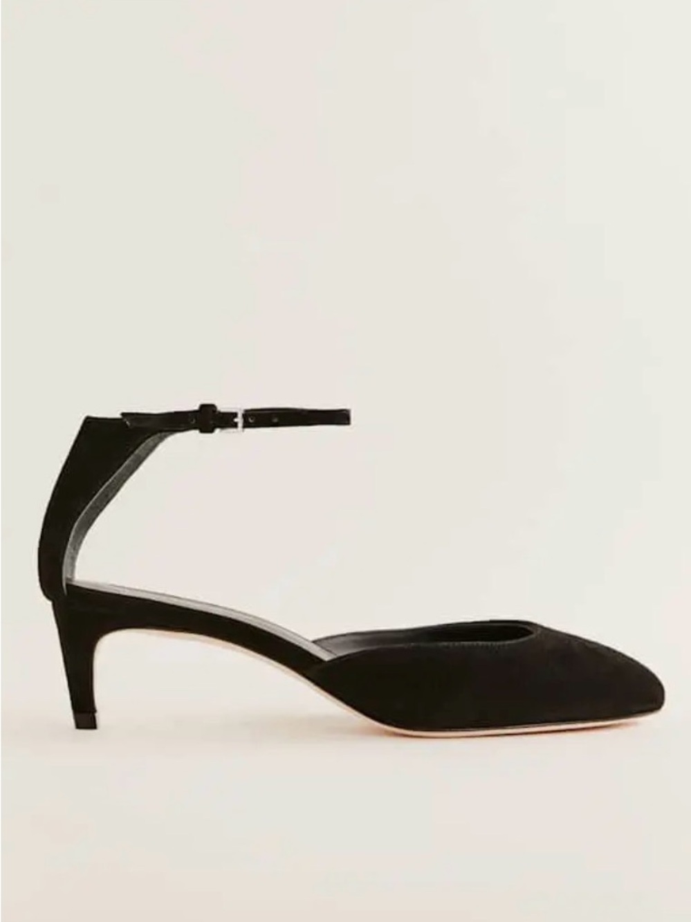 LIKE NEW REFORMATION LUANNA PUMP SIZE 7 BLACK SUEDE